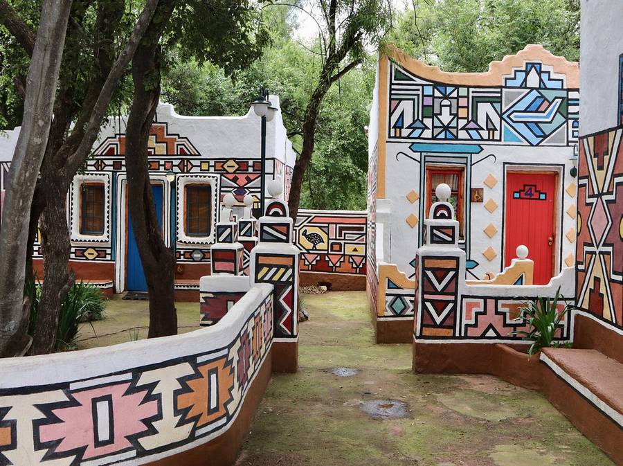 دهکده فرهنگی لسدی - آفریقای جنوبی
